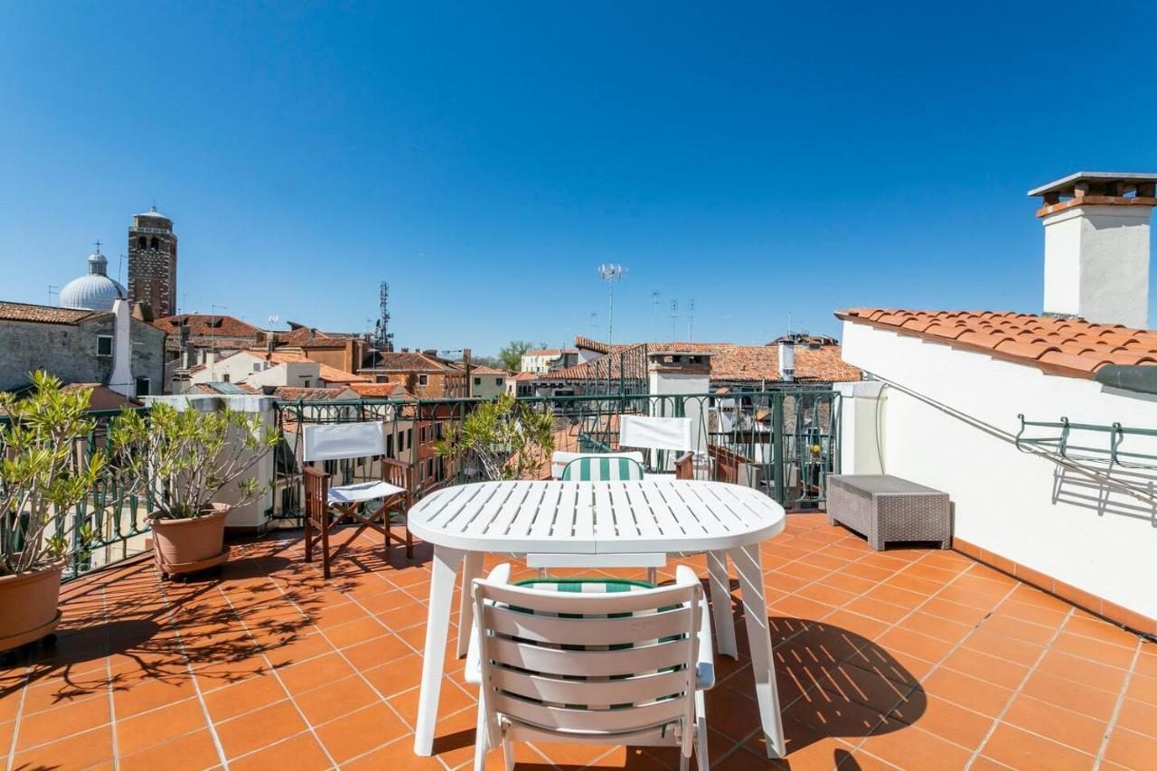 Le Mansarde Deluxe Hotel Venice Exterior photo