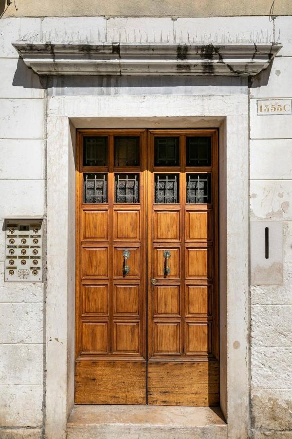 Le Mansarde Deluxe Hotel Venice Exterior photo