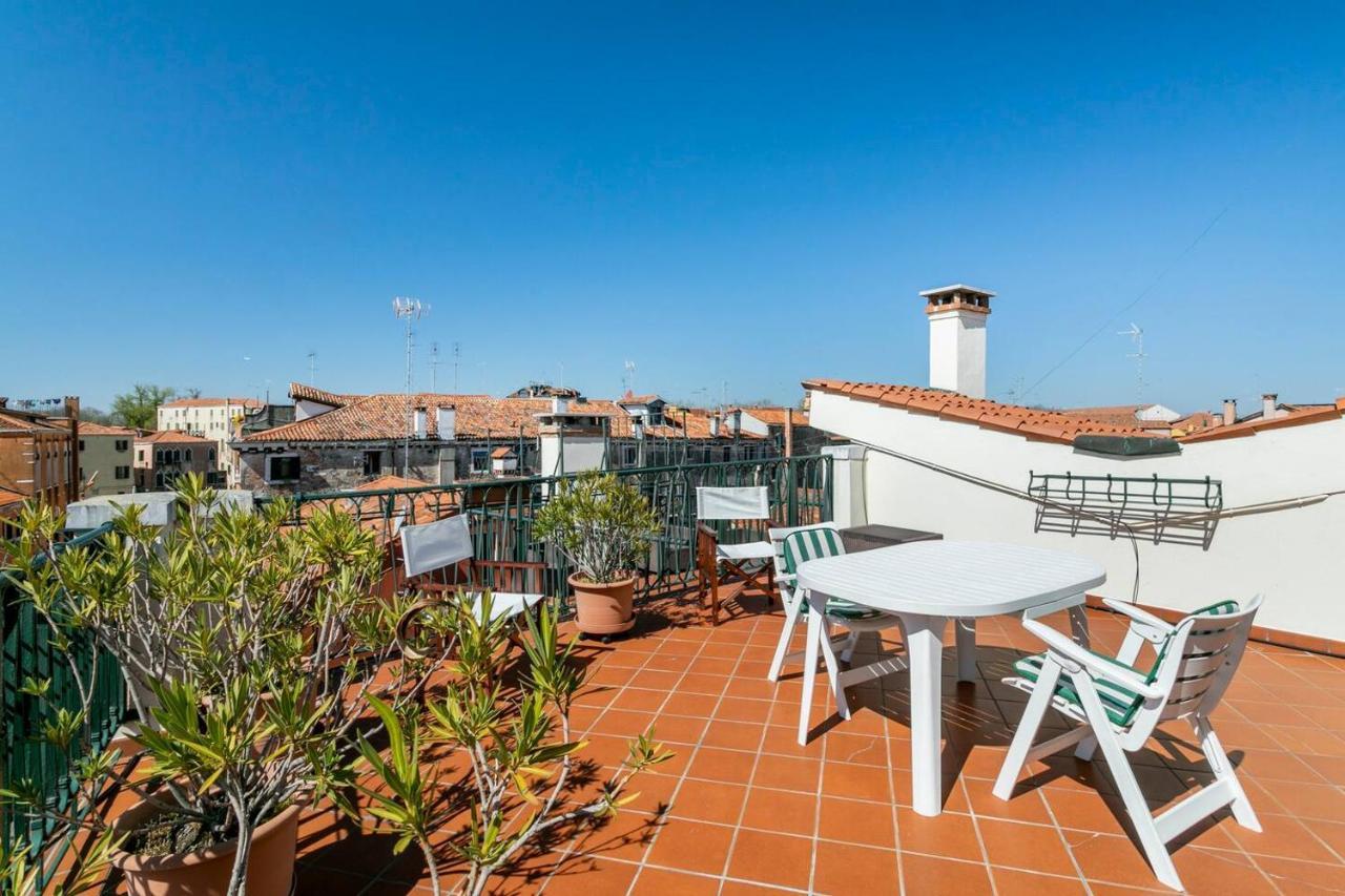 Le Mansarde Deluxe Hotel Venice Exterior photo
